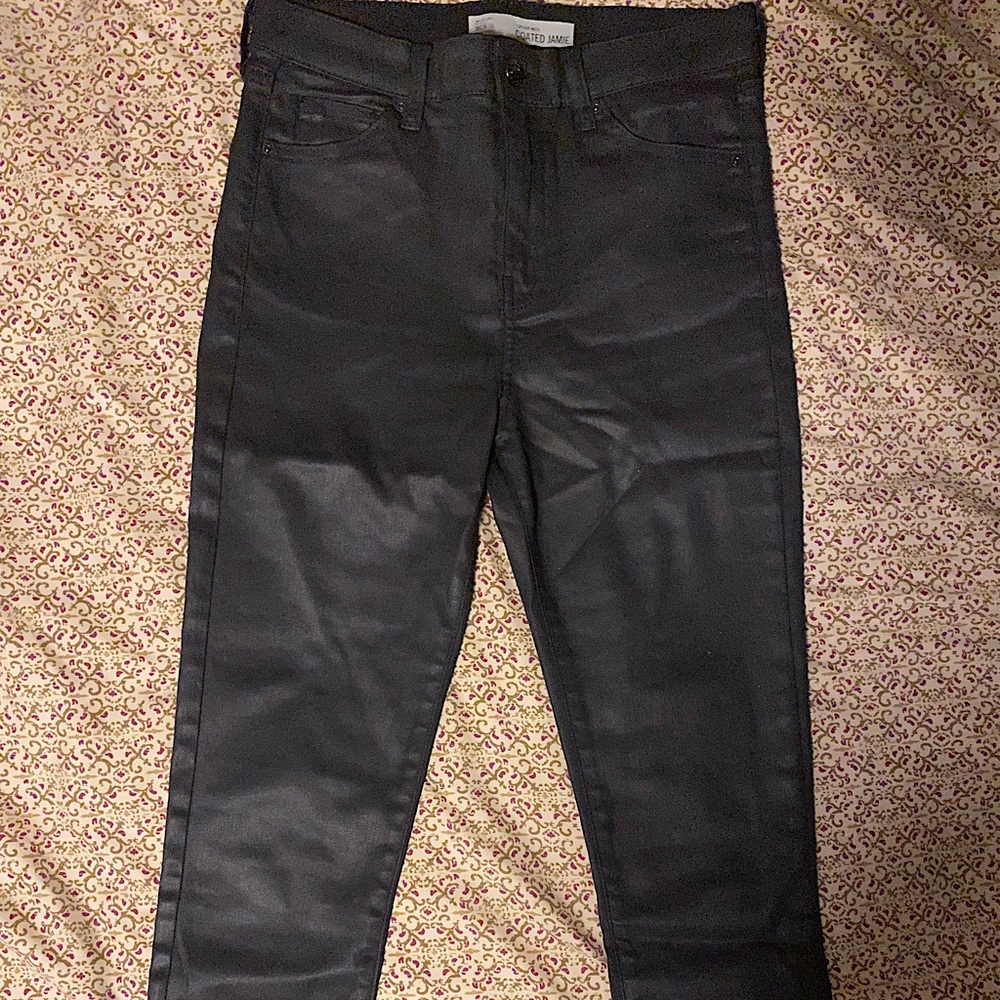 Jeans size 28